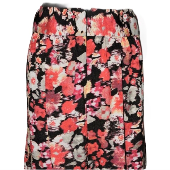 CJ Banks Floral Skirt Womens Sz 16 - Picture 2 of 4
